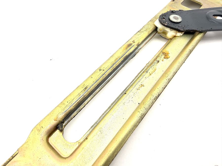 1297200446 | Mercedes 300SL-24 | R129 Front right door window regulator