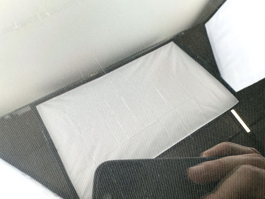 1297200718 1297200818 | Mercedes SL500 | R129 Right and left front door windows