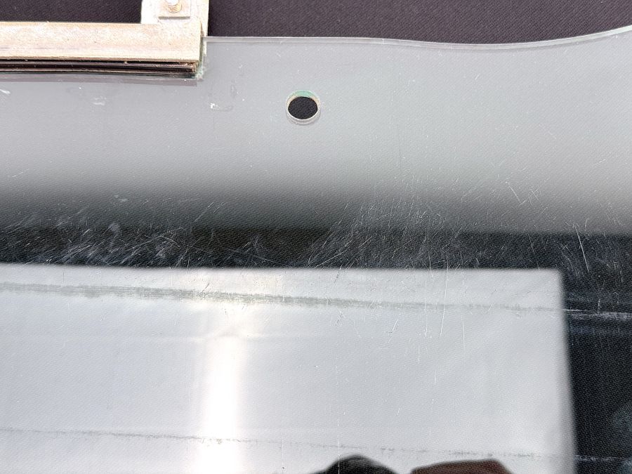 1297200818 | Mercedes SL500 | R129 Right door window