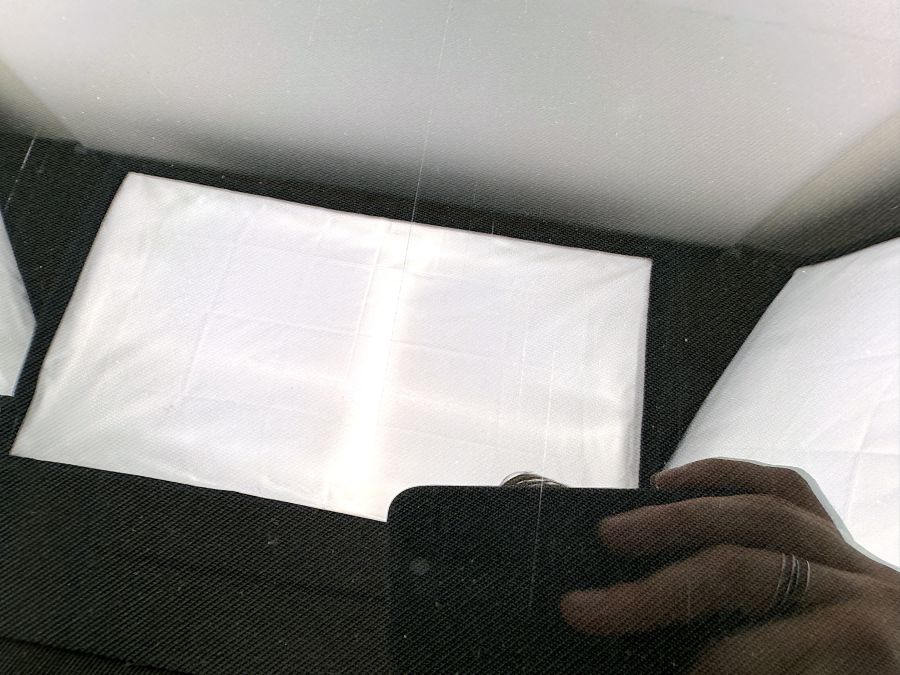 1297200818 | Mercedes SL500 | R129 Right door window