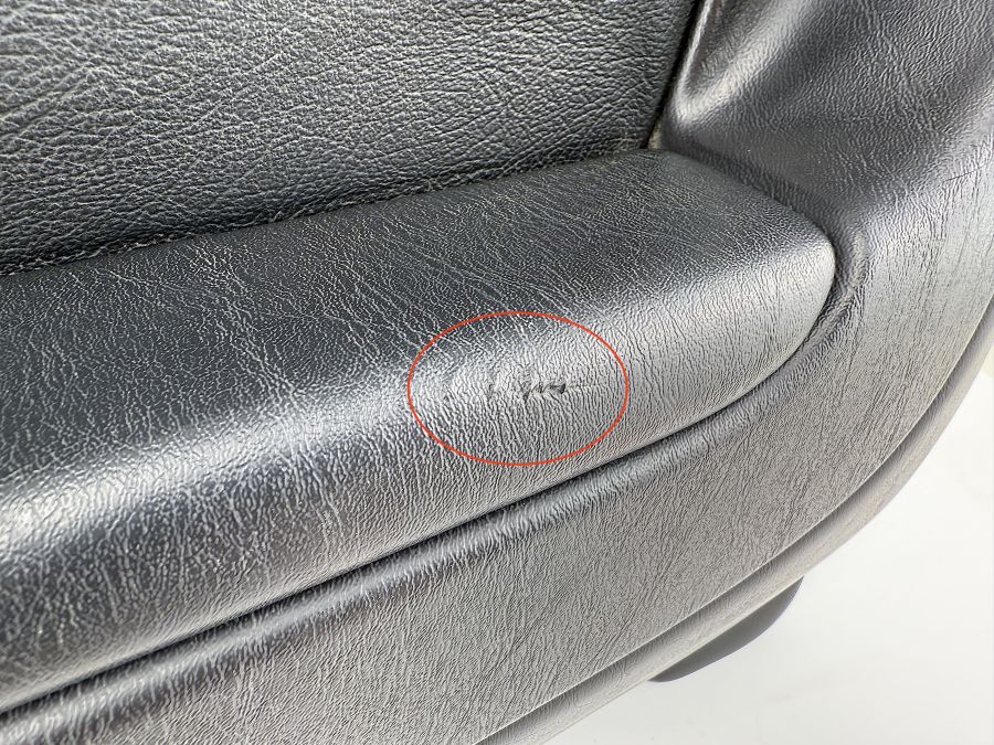 1297209470 1297208670 | Mercedes SL500 | R129 Right passenger interior door panel