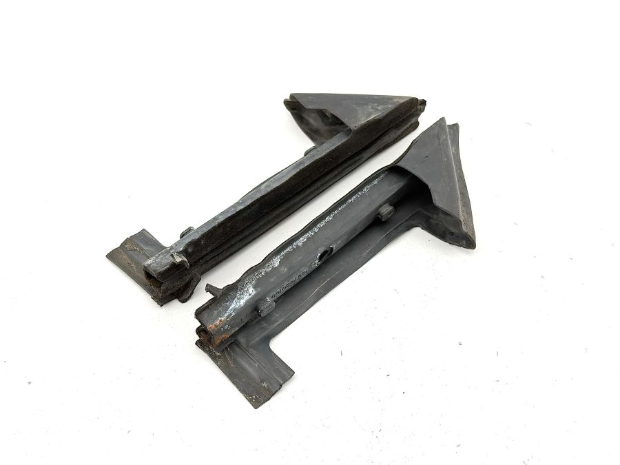 1297250166 1297250266 | Mercedes 300SL-24 | R129 Door rubber weather seals