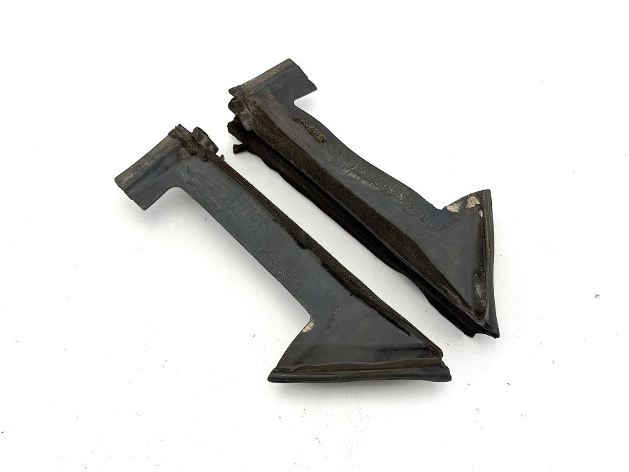1297250166 1297250266 | Mercedes 300SL-24 | R129 Door rubber weather seals