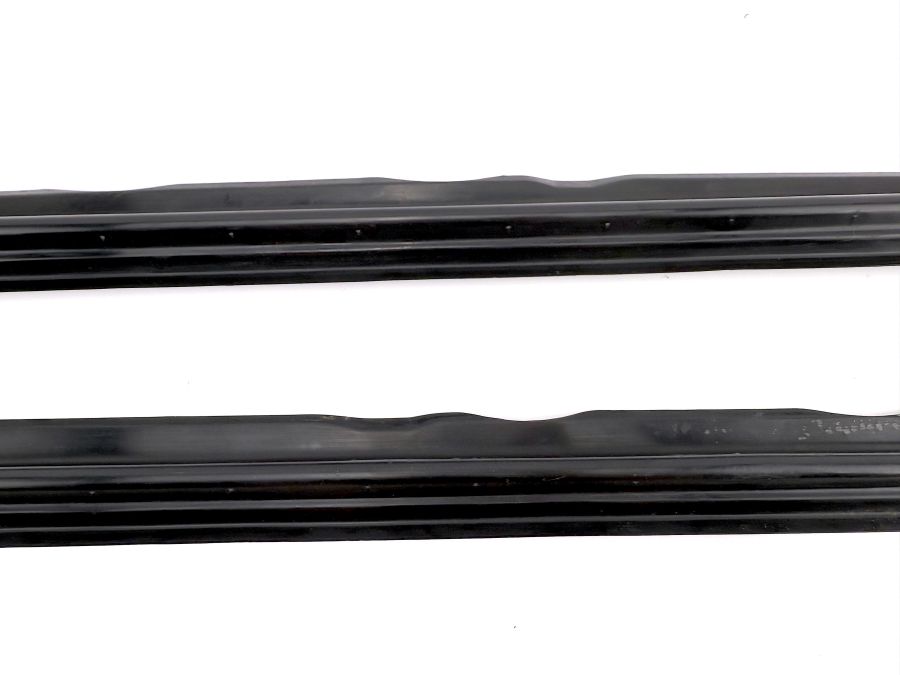 1297271088 1297270988 | Mercedes SL500 | R129 Door bottom trim covers