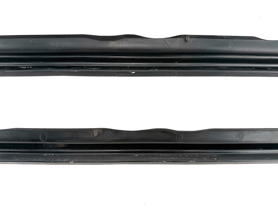 1297271088 1297270988 | Mercedes SL500 | R129 Door bottom trim covers