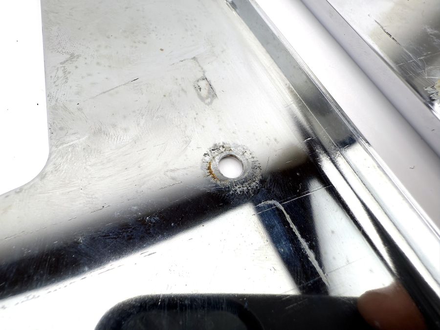 1297280421 1297280321 | Mercedes SL500 | R129 Door panel chrome trim 1297280421 1297280321 | Mercedes SL500 | R129 Door panel chrome trim