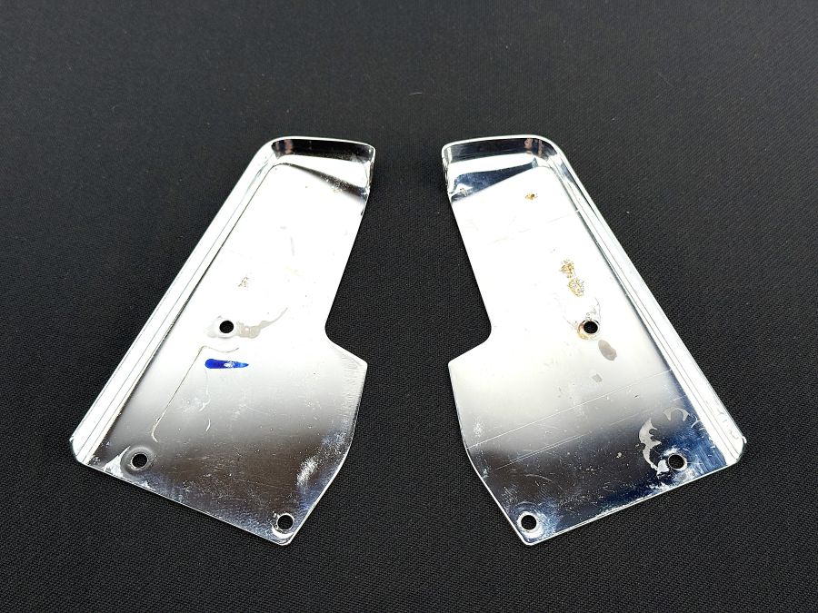 1297280421 1297280321 | Mercedes SL500 | R129 Door panel chrome trim