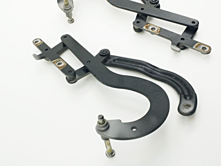 1297502128 1297502228 | Mercedes SL500 | R129 Rear trunk hinge kit