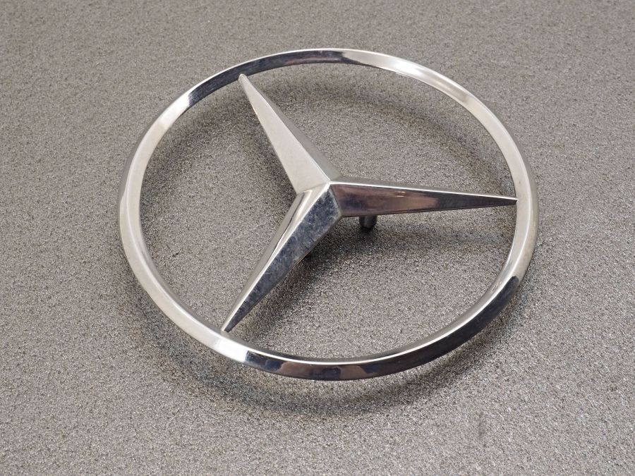 1297580058 2107580158 | Mercedes SL500 | R129 Mercedes emblem on rear lid