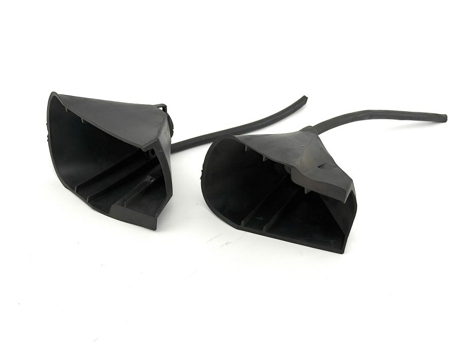 1297700362 1297700462 | Mercedes SL500 | R129 Roof main cylinder water drain