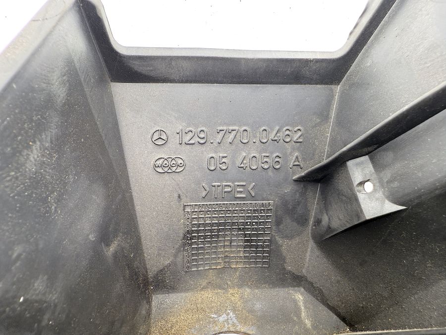 1297700362 1297700462 | Mercedes SL500 | R129 Roof main cylinder water drain 1297700362 1297700462 | Mercedes SL500 | R129 Roof main cylinder water drain