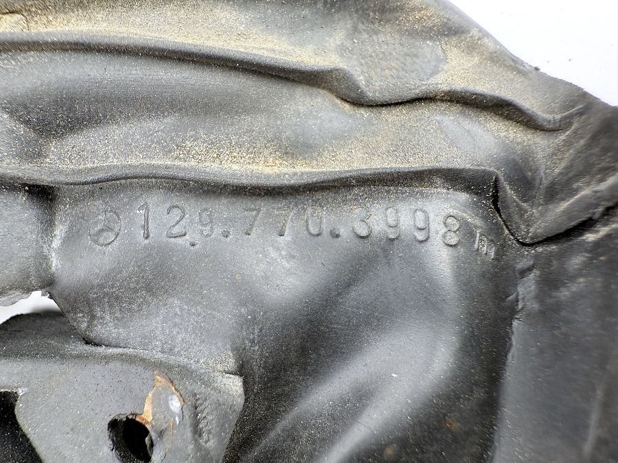 1297710139 1297703998 | Mercedes SL500 | R129 Folding top front seal rail