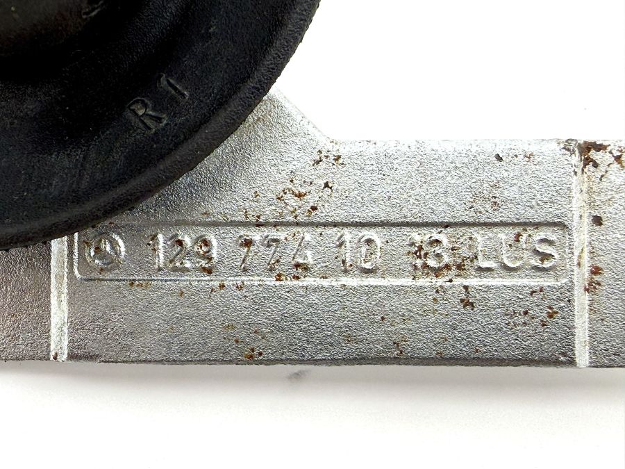 1297740913 1297741013 1297741113 | Mercedes 300SL-24 | R129 Softtop roof locking pins