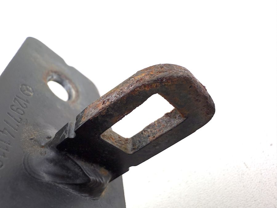 1297741313 1297741413 1297741113 | Mercedes SL500 | R129 Soft top locking pins