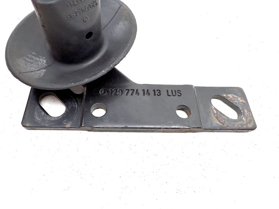 1297741313 1297741413 1297741113 | Mercedes SL500 | R129 Soft top locking pins