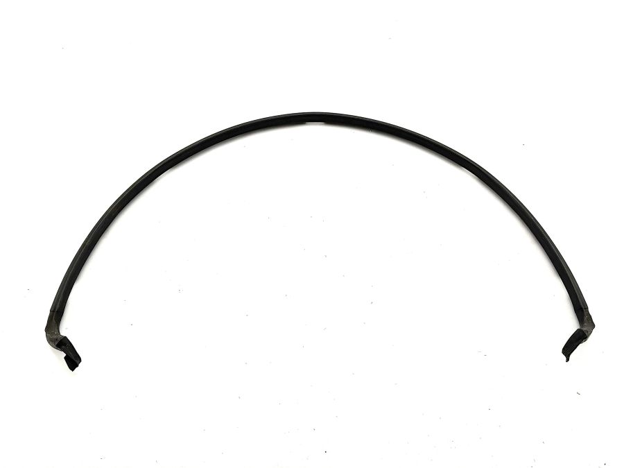 1297900298 | Mercedes 300SL-24 | R129 Front hardtop seal