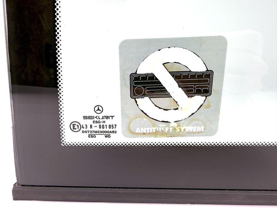 1297900590 | Mercedes 300SL-24 | R129 Hardtop rear left side window glass