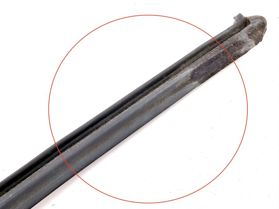 1297902198 1297901598 1297901298 | Mercedes 300SL-24 | R129 Hardtop seal