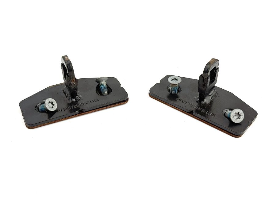 1297950615 | Mercedes SL500 | R129 Hardtop roof locking pins