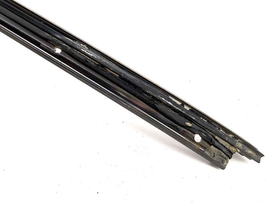 1297951184 | Mercedes 300SL-24 | R129 Left hardtop garnish molding