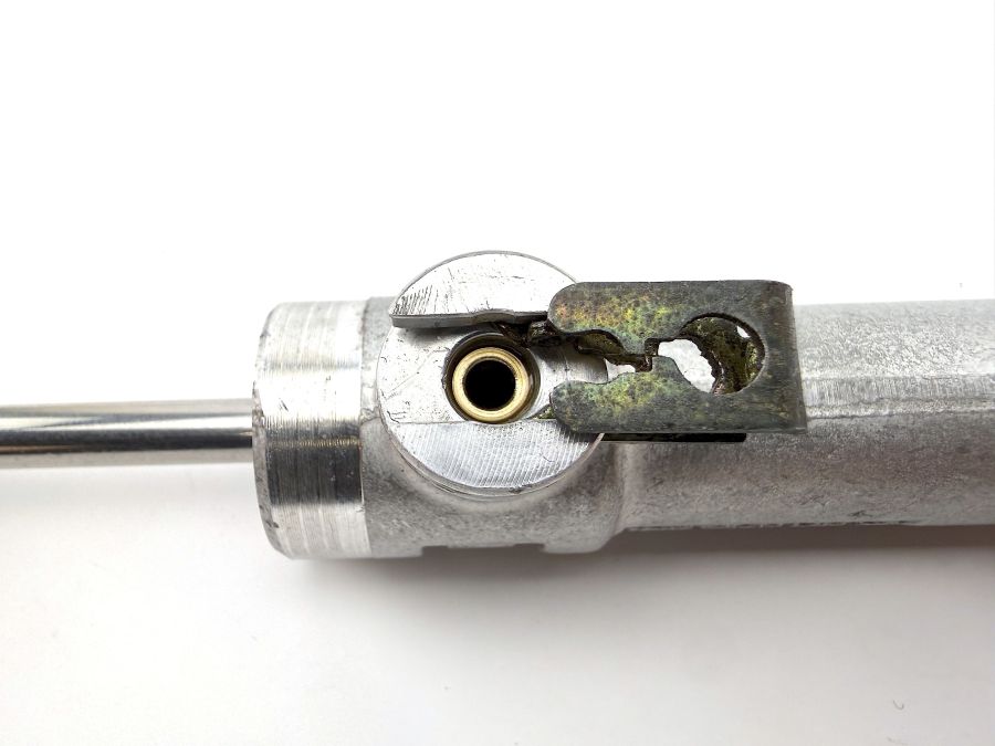 1298000072 | Mercedes SL500 | R129 Rear lock latch cylinder- refurbished