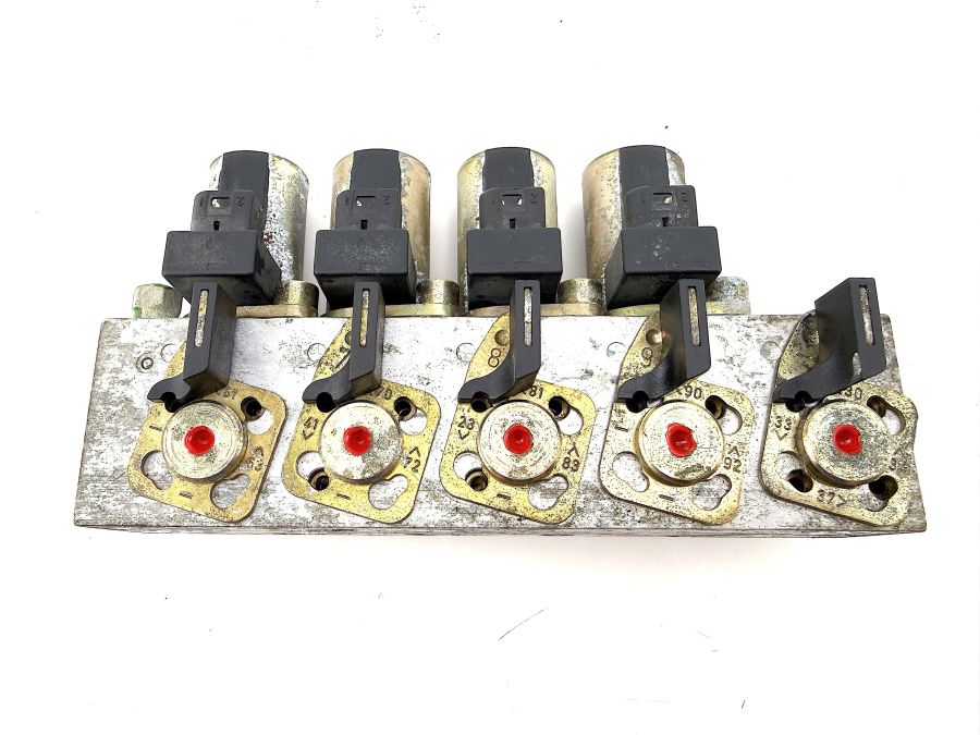 1298000178 1298000078 | Mercedes 300SL-24 | R129 Convertible top left hydraulic valve block