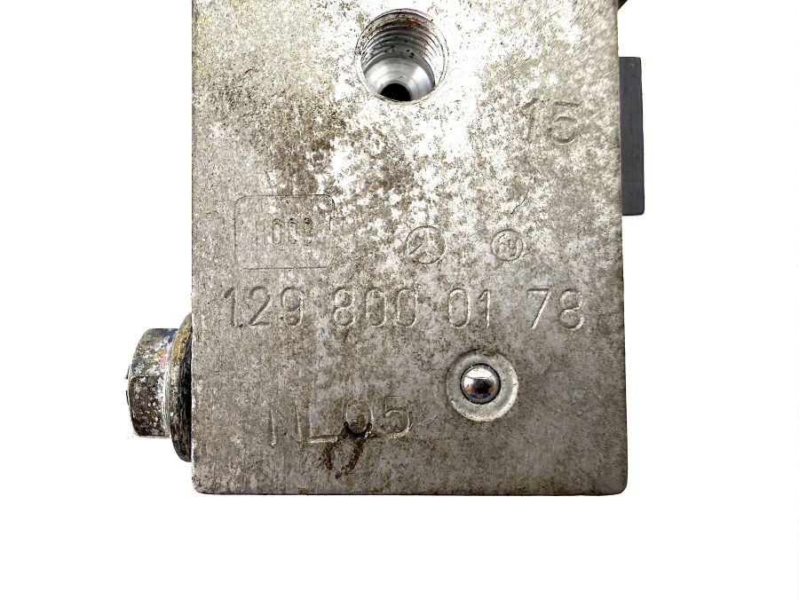 1298000178 1298000078 | Mercedes 300SL-24 | R129 Convertible top left hydraulic valve block