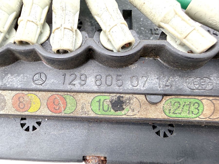 1298000678 0018000975 1295404409 | Mercedes 300SL-24 | R129 Heater control vacuum valve actuators
