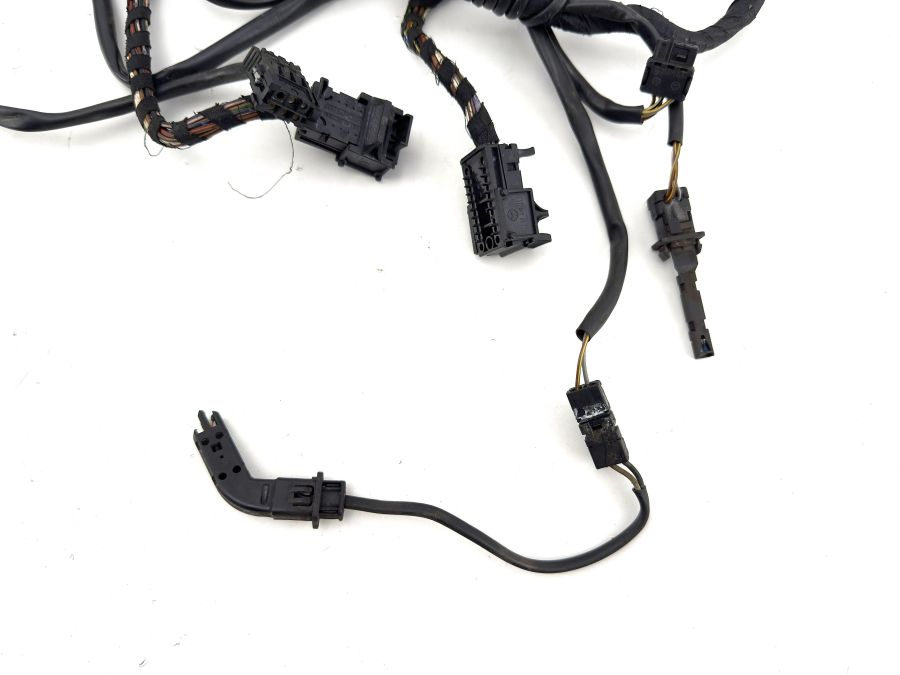 1298000678 0018000975 1295404409 | Mercedes 300SL-24 | R129 Heater control vacuum valve actuators