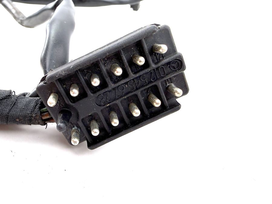 1298000678 0018000975 1295404409 | Mercedes 300SL-24 | R129 Heater control vacuum valve actuators