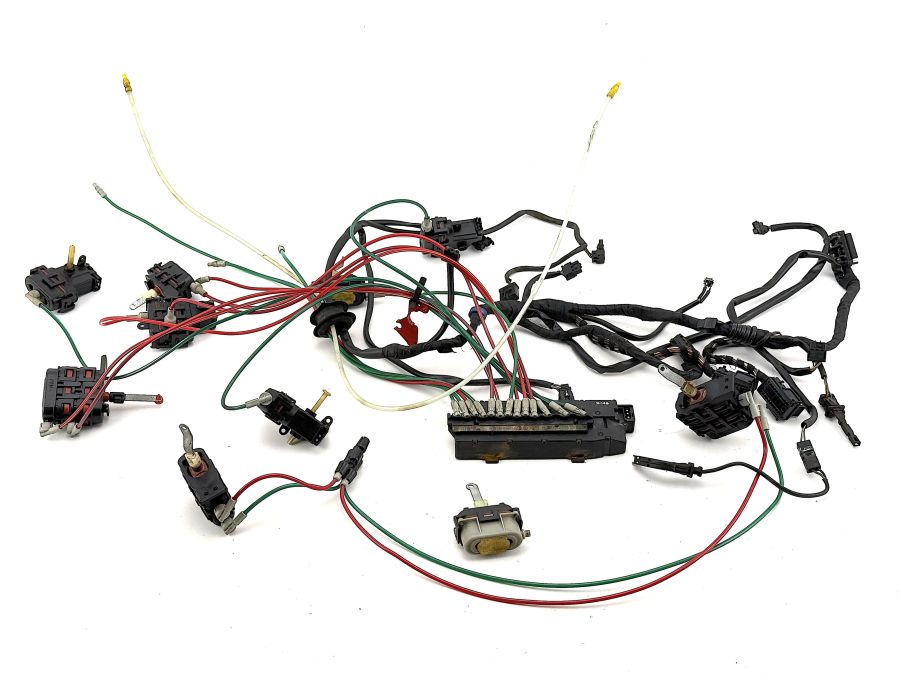 1298000678 0018000975 1295404409 | Mercedes 300SL-24 | R129 Heater control vacuum valve actuators