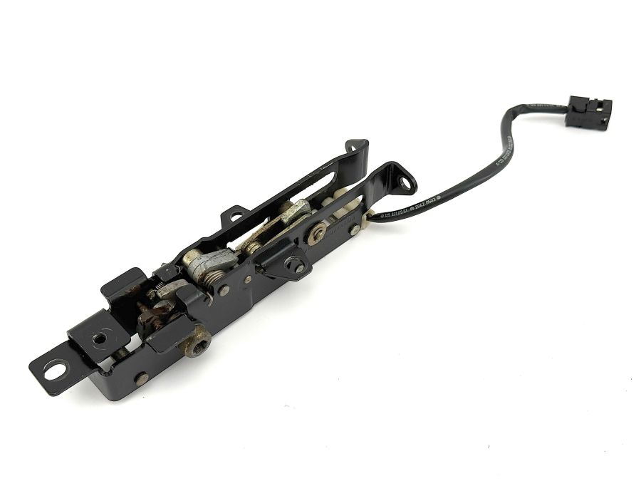 1298000774 | Mercedes SL500 | R129 Roof front left lock latch 1298000774 | Mercedes SL500 | R129 Roof front left lock latch
