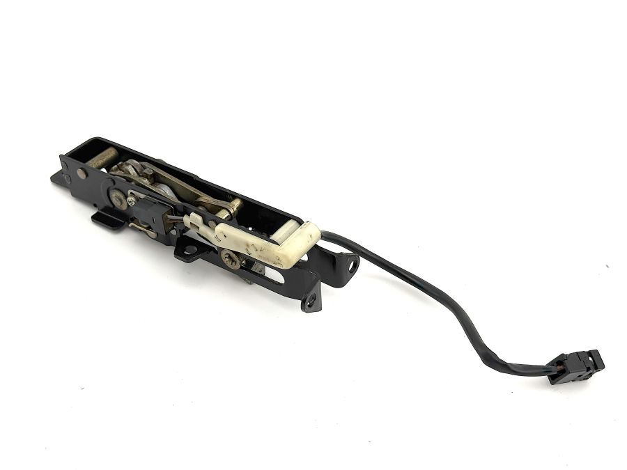 1298000774 | Mercedes SL500 | R129 Roof front left lock latch 1298000774 | Mercedes SL500 | R129 Roof front left lock latch