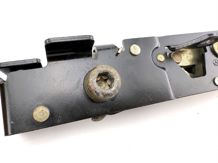 1298000774 | Mercedes SL500 | R129 Roof front left lock latch 1298000774 | Mercedes SL500 | R129 Roof front left lock latch