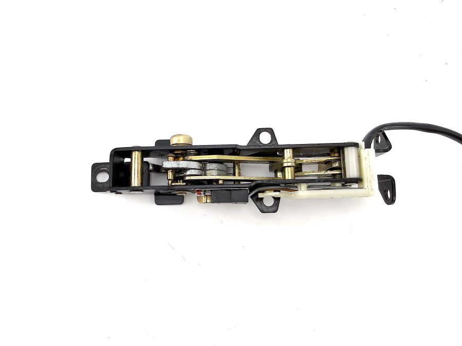 1298000774 | Mercedes SL500 | R129 Roof front left lock latch