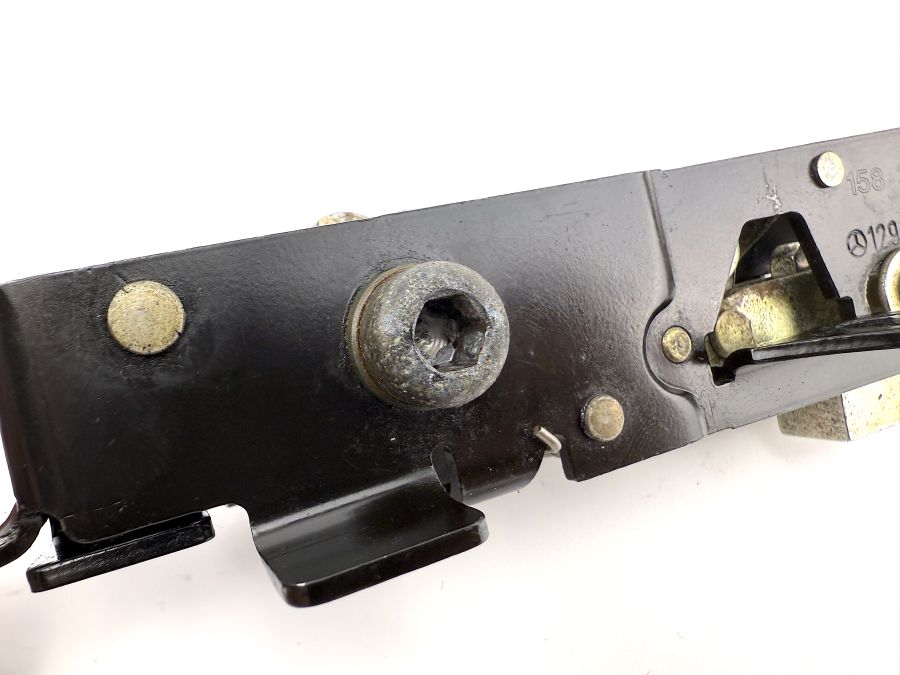 1298000874 | Mercedes SL500 | R129 Roof front right lock latch 1298000874 | Mercedes SL500 | R129 Roof front right lock latch
