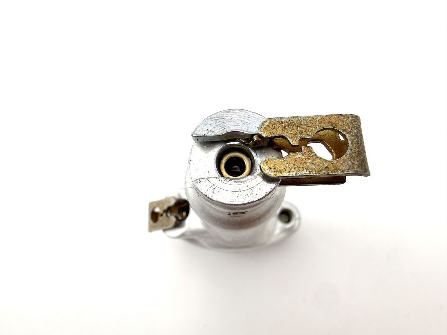 1298001672 | Mercedes SL500 | R129 Front roof lock latch cylinder- refurbished