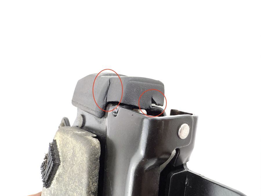 1298001674 | Mercedes SL500 | R129 Soft top lid lock right side