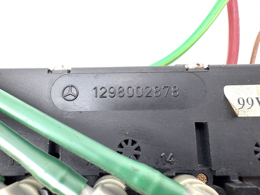 1298002878 1298050714 | Mercedes SL500 | R129 Heater control vacuum valve