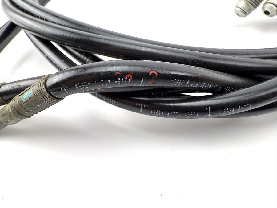 1298004183 1298002283 1298002083 | Mercedes SL500 | R129 Lines from pump to right valve block 1298004183 1298002283 1298002083 | Mercedes SL500 | R129 Lines from pump to right valve block