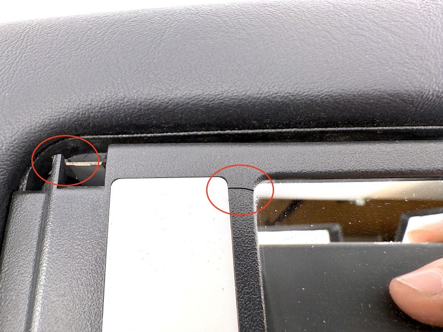 1298101110 | Mercedes SL500 | R129 Left side sun visor