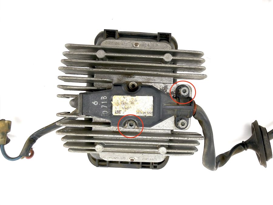 1298200210 | Mercedes 300SL-24 | R129 AC Heater Blower Motor Regulator