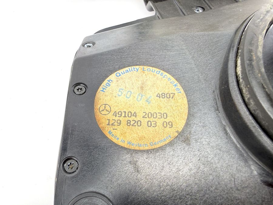 1298200309 | Mercedes 300SL-24 | R129 Left Door Speaker Panel