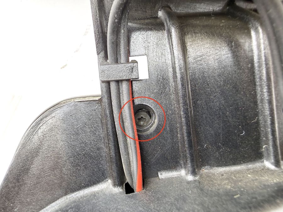 1298200409 | Mercedes 300SL-24 | R129 Right door speaker panel