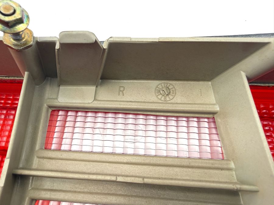 1298200666 | Mercedes 300SL-24 | R129 Right taillight lamp