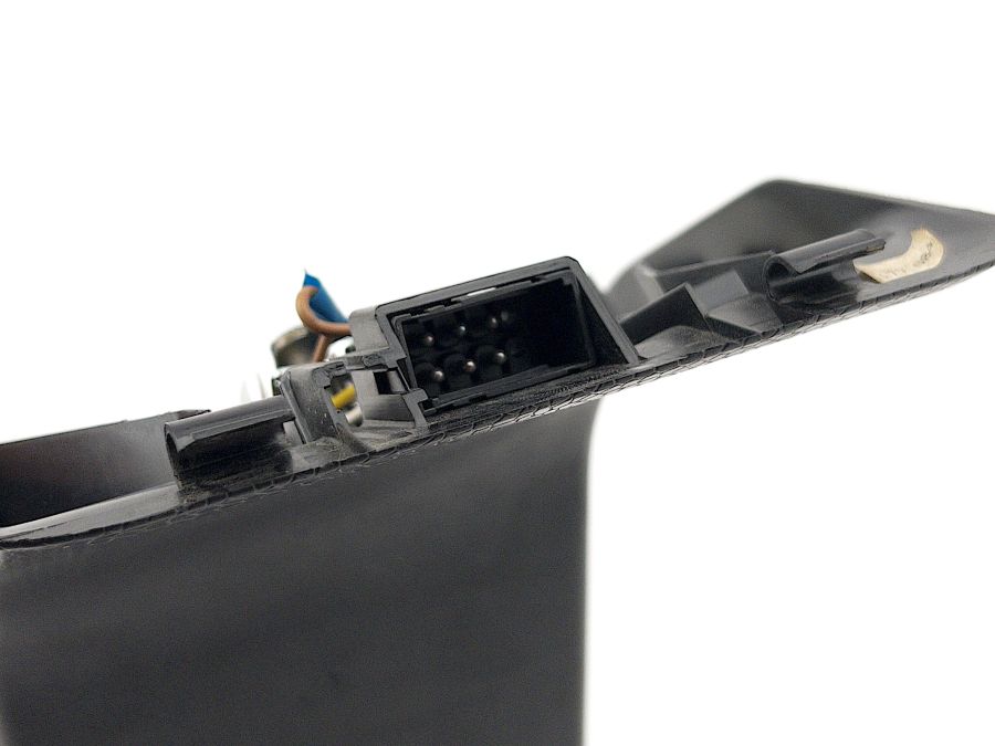 1298200677 | Mercedes SL500 | R129 Tail light bulb mount rear right 1298200677 | Mercedes SL500 | R129 Tail light bulb mount rear right