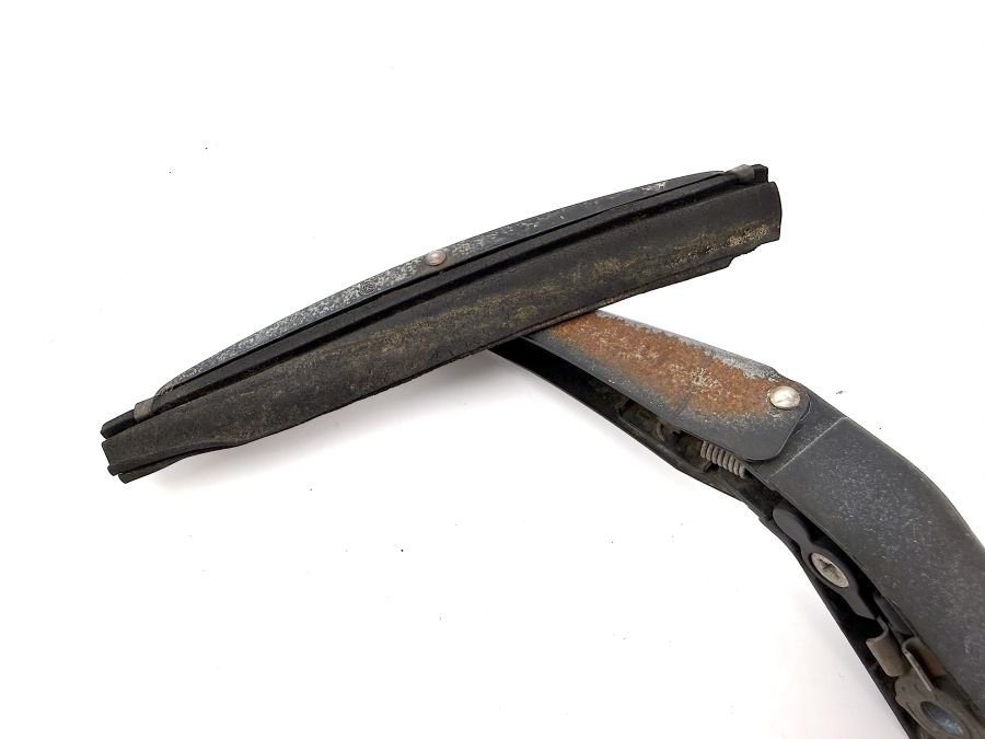 1298200744 | Mercedes 300SL-24 | R129 Headlight wiper blade front left
