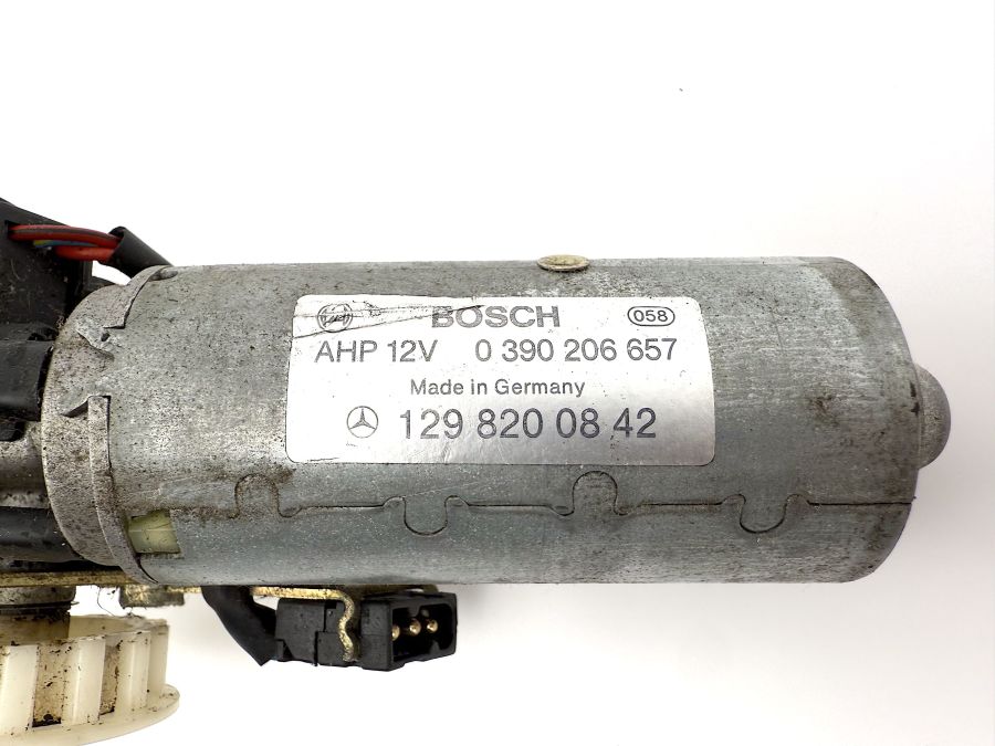 1298200842 | Mercedes SL500 | R129 Left seat backrest adjustment motor