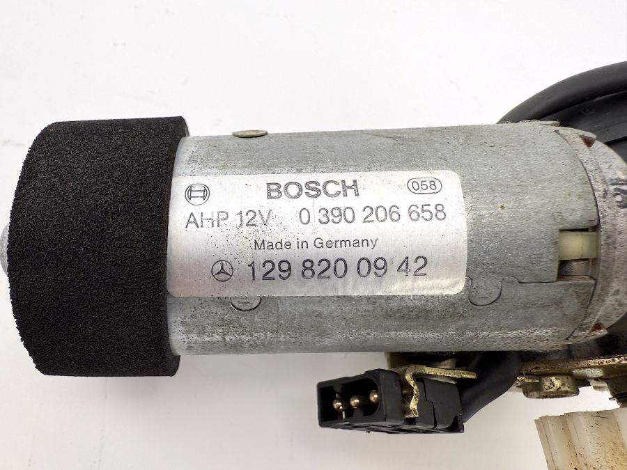 1298200942 | Mercedes SL500 | R129 Right seat backrest adjustment motor