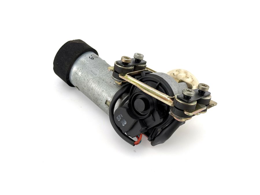 1298200942 | Mercedes SL500 | R129 Right seat backrest adjustment motor
